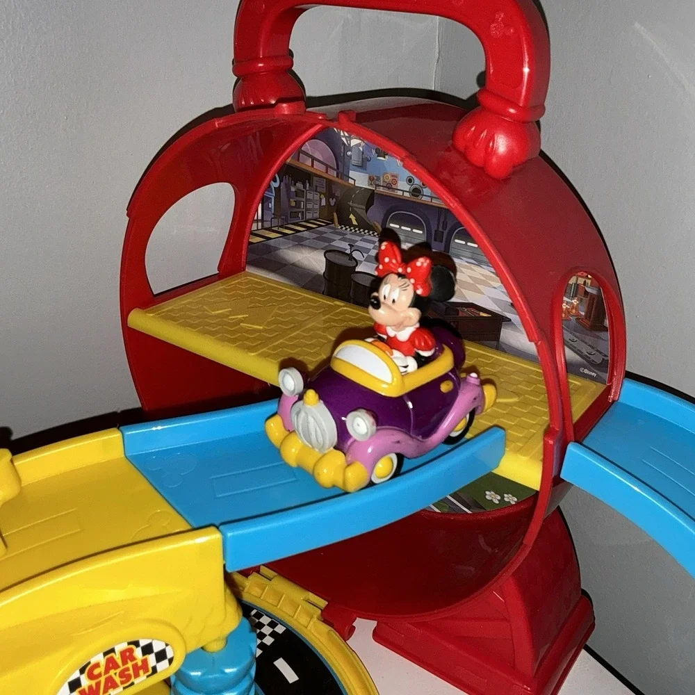 Disney‎ Junior Mickey Stow 'N Go Garage Tracks Case Roadster Racers Minnie Car